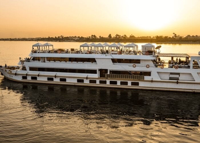 8 days in Egypt - Cairo Luxor and Aswan