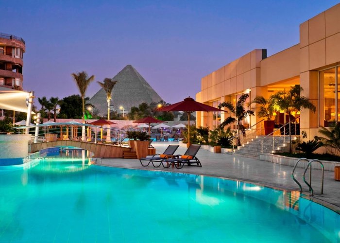 Luxury hotels in Cairo, Egypt