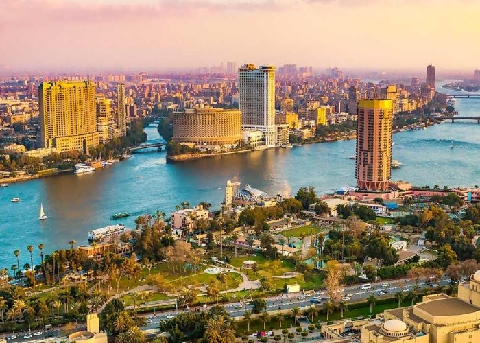 best areas to stay in Cairo
